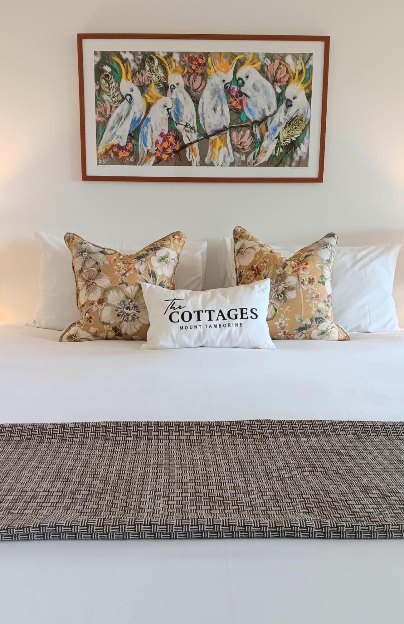 The Cottages On ภูเขาแทมโบรีน ภายนอก รูปภาพ
